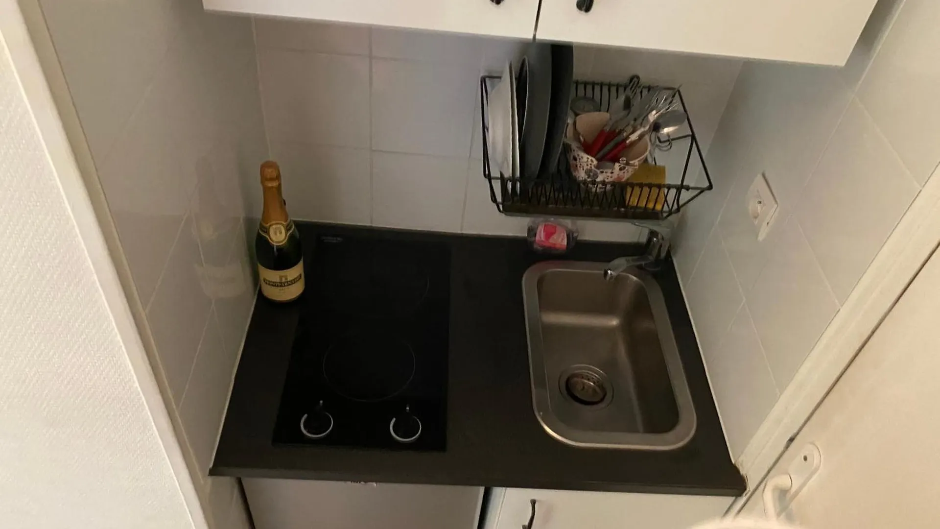 Ferienwohnung Studio Quartier Chic Centre Paris Tout Equipe Apartment